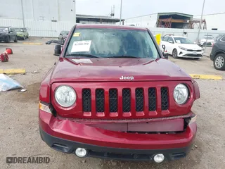 2016 Jeep Patriot Sport with VIN 1C4NJPBB4GD777312, listed as a IAAI auction lot 41906384 with 154,751 mi miles. Bid and sale history available at carsss.com. Image 12.