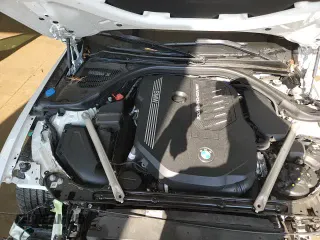 2022 BMW 4 Series M440i xDrive с VIN WBA13AW03NFM41096, выставлен на аукционе Copart как лот 68650185 с пробегом 26 654 миль миль и Списание • Salvage title. История ставок и продаж доступна на DreamBid. Изображение 16.