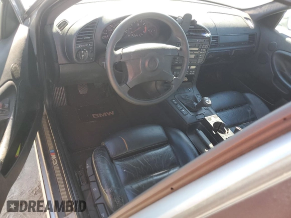 1997 BMW M3 z VIN WBSCD9325VEE06798, wystawiony jako Copart lot #74915394 z przebiegiem Nie podano mil oraz Czysty tytuł • Clean title. Historia ofert i sprzedaży dostępna na DreamBid. Obrazek 8.