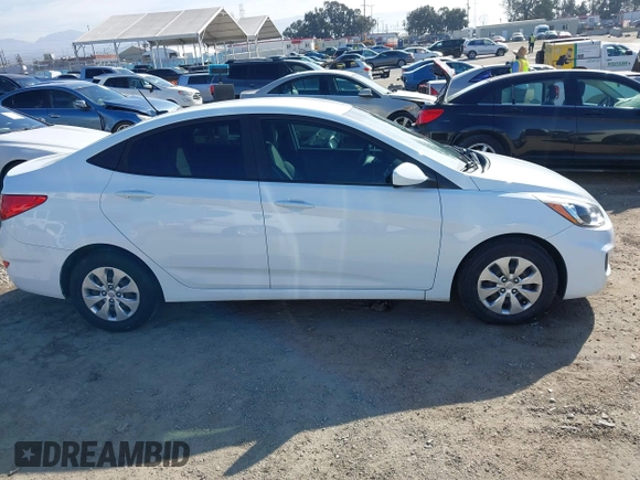 2017 Hyundai Accent SE z VIN KMHCT4AE1HU339968, wystawiony jako IAAI lot #41814900 z przebiegiem 97 332 mil mil oraz . Historia ofert i sprzedaży dostępna na DreamBid. Obrazek 13.