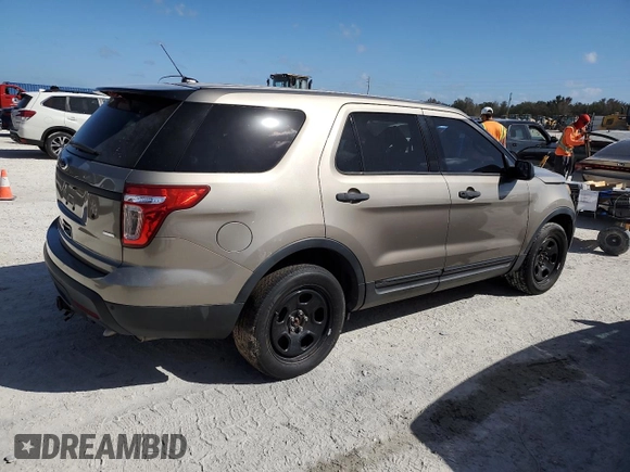 2014 Ford Utility Police Interceptor with VIN 1FM5K8AR8EGB43915, listed as a Copart auction lot 73927404 with 0 mi miles and Non Repairable. Bid and sale history available at carsss.com. Image 3.