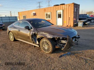 2024 Mercedes-Benz CLE 300 z VIN W1KMJ4HB1RF033567, wystawiony jako Copart lot #87208964 z przebiegiem 1081 mil mil oraz Szkody całkowita. Historia ofert i sprzedaży dostępna na DreamBid. Obrazek 4.