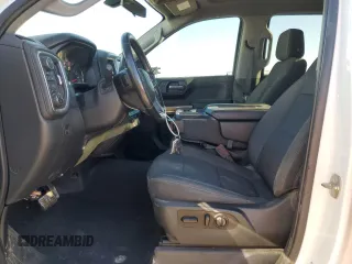 2020 Chevrolet Silverado 1500 LT with VIN 3GCUYDED2LG235951, listed as a Copart auction lot 47885275 with 138,303 mi miles and Salvage Title. Bid and sale history available at DreamBid. Image 7.