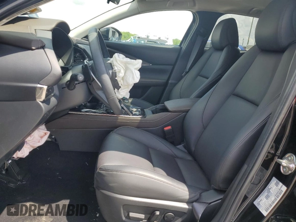 2025 Mazda CX-30 S Premium with VIN 3MVDMBDM3SM753468, listed as a Copart auction lot 55766585 with 3,051 mi miles and Salvage title. Bid and sale history available at DreamBid. Image 7.