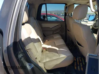 2007 Ford Explorer Sport Trac Limited with VIN 1FMEU33K07UA56592, listed as a IAAI auction lot 42555096 with 280,035 mi miles and . Bid and sale history available at DreamBid. Image 8.