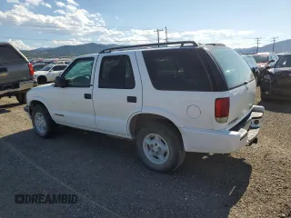 2001 Chevrolet Blazer LT with VIN 1GNDT13W31K225458, listed as a Copart auction lot 62497795 with 186,571 mi miles and Clean title. Bid and sale history available at DreamBid. Image 2.