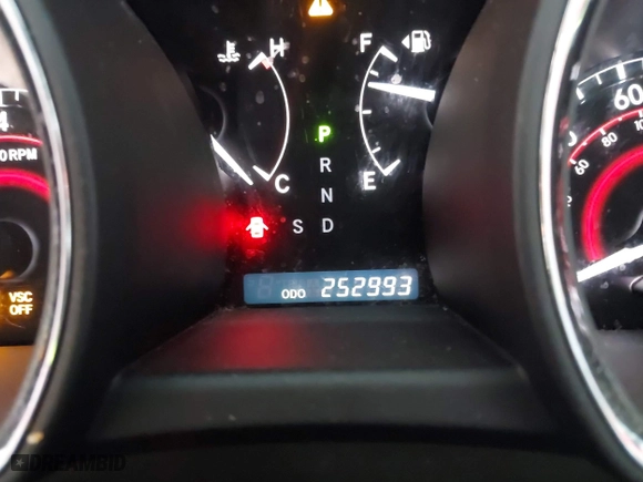 2008 Toyota Highlander Sport with VIN JTEDS43A882041821, listed as a IAAI auction lot 41981082 with 252,993 mi miles. Bid and sale history available at carsss.com. Image 15.