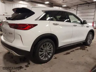 2023 Infiniti QX50 PURE with VIN 3PCAJ5AB3PF108414, listed as a IAAI auction lot 41363277 with 25,522 mi miles. Bid and sale history available at carsss.com. Image 4.