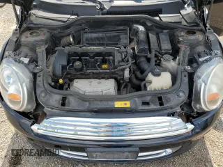 2011 MINI Hardtop with VIN WMWSU3C51BT183638, listed as a Copart auction lot 62762925 with Not provided miles and Non repairable. Bid and sale history available at DreamBid. Image 11.