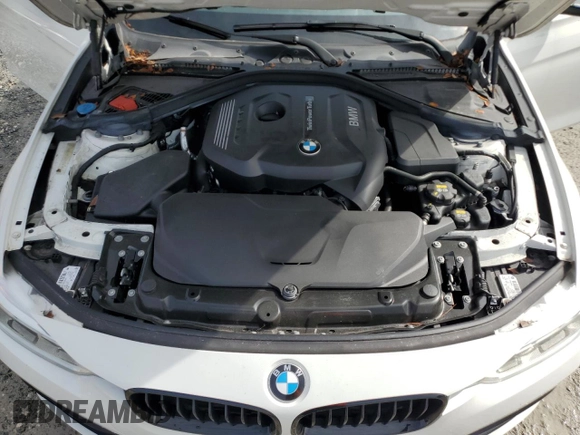 2018 BMW 3 Series 330i with VIN WBA8B9C50JK676945, listed as a Copart auction lot 89179095 with 82,314 mi miles and Salvage title. Bid and sale history available at DreamBid. Image 11.