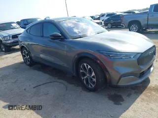 2021 Ford Mustang Mach-E Premium с VIN 3FMTK3R79MMA23753, выставлен на аукционе IAAI как лот 42377350 с пробегом 39 762 миль миль и . История ставок и продаж доступна на DreamBid. Изображение 1.