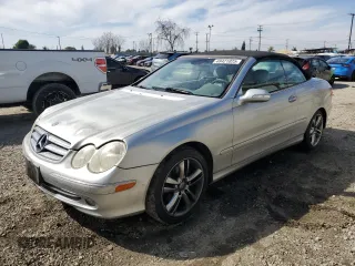 2004 Mercedes-Benz CLK Cabriolet 3.2L with VIN WDBTK65G24T032144, listed as a Copart auction lot 48421025 with 157,180 mi miles and Salvage Title. Bid and sale history available at carsss.com. Image 1.