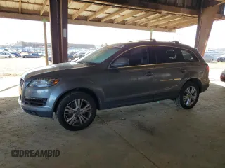 2011 Audi Q7 Premium Plus z VIN WA1LGAFE1BD001844, wystawiony jako Copart lot #48019885 z przebiegiem 157 645 mil mil oraz Czysty tytuł • Clean title. Historia ofert i sprzedaży dostępna na DreamBid. Obrazek 1.