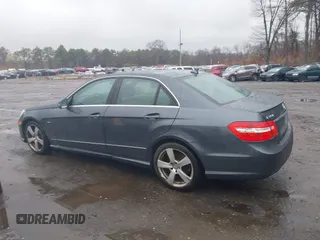 2012 Mercedes-Benz E-Class E 350 Luxury with VIN WDDHF8JB4CA568417, listed as a IAAI auction lot 41968170 with 212,597 mi miles. Bid and sale history available at carsss.com. Image 14.