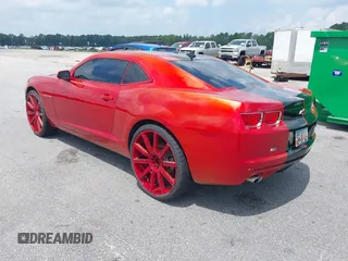 2011 Chevrolet Camaro 1LT with VIN 2G1FB1ED7B9154549, listed as a IAAI auction lot 42707231 with 235,103 mi miles and . Bid and sale history available at DreamBid. Image 3.