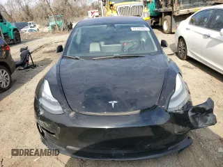 2018 Tesla Model 3 Long Range Battery with VIN 5YJ3E1EAXJF015971, listed as a Copart auction lot 47743665 with 94,064 mi miles and Salvage Title. Bid and sale history available at DreamBid. Image 5.