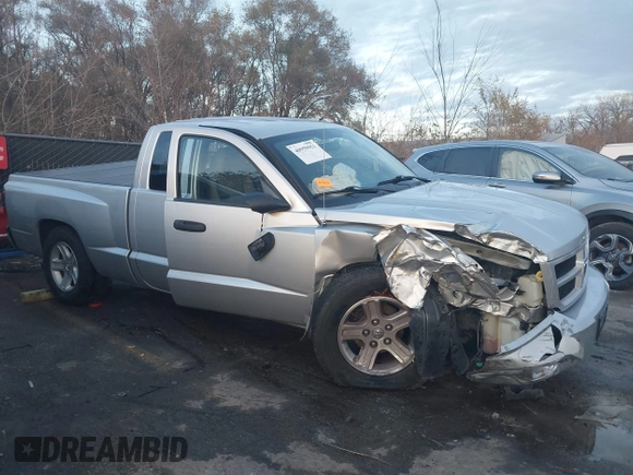 2011 Ram Dakota Bighorn/Lonestar with VIN 1D7RE3BKXBS636138, listed as a IAAI auction lot 40959951 with 75,615 mi miles. Bid and sale history available at carsss.com. Image 14.