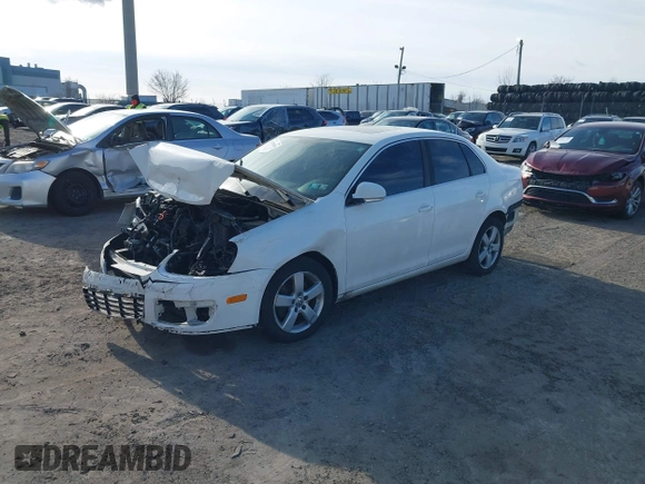 2008 Volkswagen Jetta SE with VIN 3VWRM71K38M023413, listed as a IAAI auction lot 41598150 with 155,922 mi miles and . Bid and sale history available at DreamBid. Image 2.