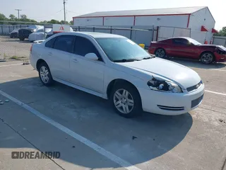 2014 Chevrolet Impala LT z VIN 2G1WB5E30E1112709, wystawiony jako IAAI lot #42375970 z przebiegiem 139 099 mil mil oraz . Historia ofert i sprzedaży dostępna na DreamBid. Obrazek 1.