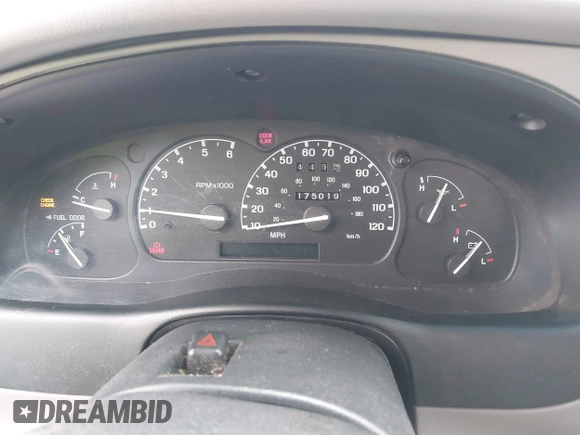 1998 Ford Ranger XL with VIN 1FTZR15X7WPB59199, listed as a IAAI auction lot 41741269 with 175,019 mi miles. Bid and sale history available at carsss.com. Image 7.