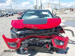 2021 Jeep Compass Trailhawk с VIN 3C4NJDDB5MT591117, выставлен на аукционе IAAI как лот 41965127 с пробегом Не указан миль и . История ставок и продаж доступна на DreamBid. Изображение 11.