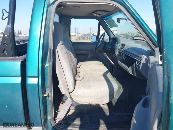 1996 Ford Pickup with VIN 1FTEF14Y4TLA45410, listed as a IAAI auction lot 41360772 with 264,237 mi miles. Bid and sale history available at carsss.com. Image 5.
