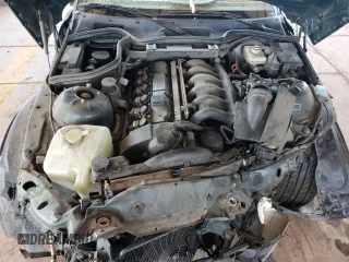 1998 BMW 3 Series Z3 2.8 z VIN 4USCJ3337WLC15638, wystawiony jako Copart lot #59053655 z przebiegiem 128 978 mil mil oraz Szkoda całkowita • Salvage title. Historia ofert i sprzedaży dostępna na DreamBid. Obrazek 11.
