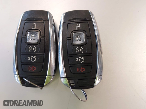 2017 Lincoln MKC Premiere with VIN 5LMCJ1C90HUL32656, listed as a IAAI auction lot 41929745 with 84,036 mi miles and . Bid and sale history available at DreamBid. Image 11.