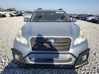 2014 Subaru Outback Limited with VIN 4S4BRDMC0E2316791, listed as a Copart auction lot 41804835 with 81,152 mi miles and Salvage title. Bid and sale history available at DreamBid. Image 5.