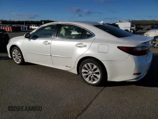2013 Lexus ES 300h with VIN JTHBW1GG8D2036379, listed as a Copart auction lot 87573735 with 134,000 mi miles and Non repairable. Bid and sale history available at DreamBid. Image 2.