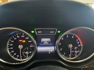 2015 Mercedes-Benz GL-Class GL 450 with VIN 4JGDF6EE0FA474486, listed as a Copart auction lot 51009644 with 208,842 mi miles. Bid and sale history available at carsss.com. Image 9.
