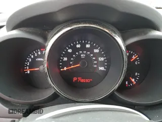 2010 Kia Soul + with VIN KNDJT2A29A7702804, listed as a Copart auction lot 88989345 with 178,690 mi miles and Salvage Title. Bid and sale history available at DreamBid. Image 9.