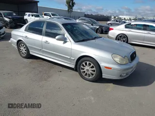 2003 Hyundai Sonata GLS with VIN KMHWF35H93A897855, listed as a IAAI auction lot 41527610 with 122,010 mi miles. Bid and sale history available at carsss.com. Image 1.