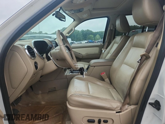 2010 Ford Explorer Eddie Bauer z VIN 1FMEU6EE9AUA92121, wystawiony jako Copart lot #60653545 z przebiegiem 191 598 mil mil oraz Czysty tytuł • Clean title. Historia ofert i sprzedaży dostępna na DreamBid. Obrazek 7.