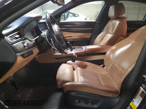 2014 BMW 7 Series 750i xDrive with VIN WBAYB6C55ED224739, listed as a Copart auction lot 84935364 with 173,805 mi miles and Salvage Title. Bid and sale history available at carsss.com. Image 7.