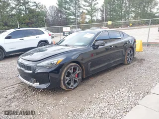 2019 Kia Stinger GT with VIN KNAE35LC7K6070754, listed as a IAAI auction lot 40960487 with 75,399 mi miles. Bid and sale history available at carsss.com. Image 17.