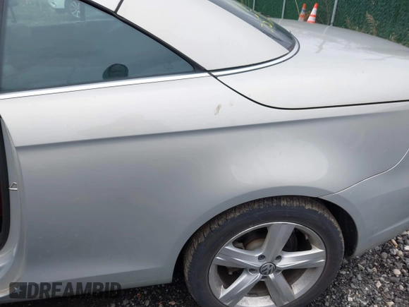 2012 Volkswagen Eos Lux with VIN WVWFW7AH0CV007026, listed as a IAAI auction lot 41740116 with 59,363 mi miles and . Bid and sale history available at DreamBid. Image 6.