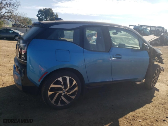 2018 BMW i3 with VIN WBY7Z2C50JVE64726, listed as a Copart auction lot 47967404 with 27,883 mi miles. Bid and sale history available at carsss.com. Image 3.