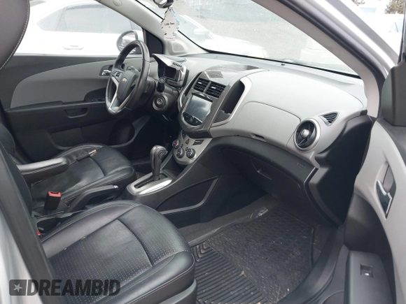 2014 Chevrolet Sonic LTZ with VIN 1G1JE5SB6E4218485, listed as a IAAI auction lot 41407500 with 93,588 mi miles. Bid and sale history available at carsss.com. Image 5.