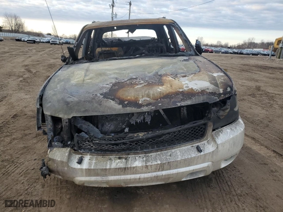 2009 Chevrolet Avalanche LTZ with VIN 3GNEC32039G183602, listed as a Copart auction lot 48079235 with 0 mi miles and Clean Title. Bid and sale history available at carsss.com. Image 5.