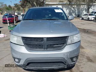 2017 Dodge Journey SXT z VIN 3C4PDCBG0HT530742, wystawiony jako IAAI lot #41997800 z przebiegiem 189 186 mil mil oraz . Historia ofert i sprzedaży dostępna na DreamBid. Obrazek 12.