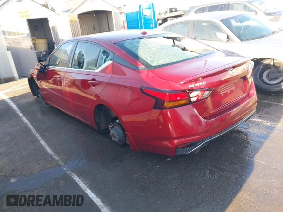 2019 Nissan Altima 2.5 SR with VIN 1N4BL4CV8KC203692, listed as a IAAI auction lot 41780529 with 158,345 mi miles. Bid and sale history available at carsss.com. Image 3.