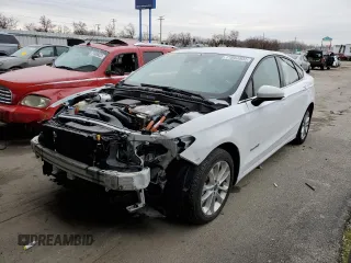 2019 Ford Fusion Hybrid SE with VIN 3FA6P0LU9KR179989, listed as a Copart auction lot 71063802 with 71,245 mi miles. Bid and sale history available at carsss.com. Image 1.