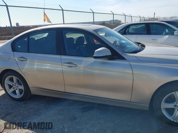 2014 BMW 3 Series 328i xDrive with VIN WBA3B5G50ENS10711, listed as a IAAI auction lot 41595781 with 161,568 mi miles. Bid and sale history available at carsss.com. Image 13.