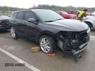 2021 Chevrolet Blazer LT z VIN 3GNKBJRS6MS564285, wystawiony jako IAAI lot #41944483 z przebiegiem 59 255 mil mil oraz . Historia ofert i sprzedaży dostępna na DreamBid. Obrazek 1.