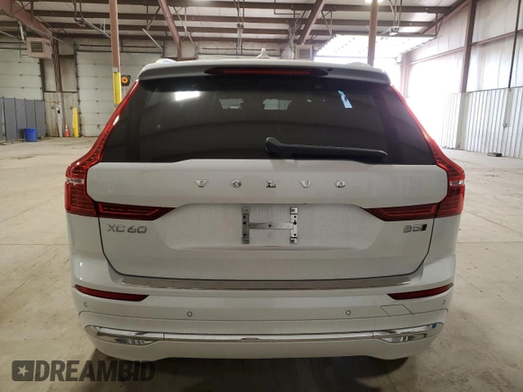 2023 Volvo XC60 Plus Bright Theme with VIN YV4L12RN3P1323237, listed as a Copart auction lot 45478745 with 16,592 mi miles and Salvage Title. Bid and sale history available at carsss.com. Image 6.