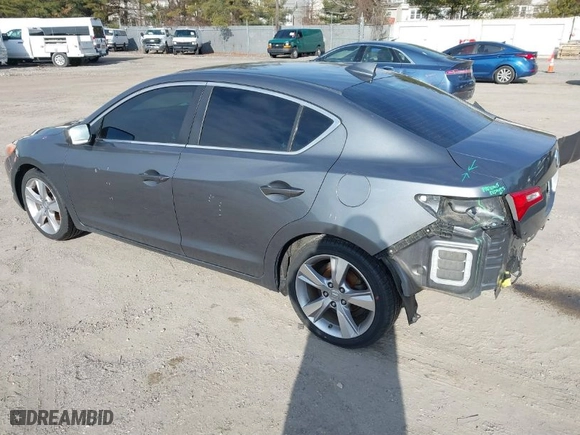2013 Acura ILX Tech Pkg with VIN 19VDE1F7XDE019674, listed as a IAAI auction lot 41629058 with 131234 miles. Bid and sale history available at carsss.com. Image 3.