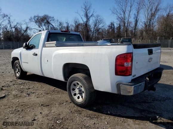 2007 Chevrolet Silverado 1500 LT w/1LT with VIN 1GCEC14087Z633641, listed as a Copart auction lot 81622724 with 42,468 mi miles and Clean Title. Bid and sale history available at carsss.com. Image 2.