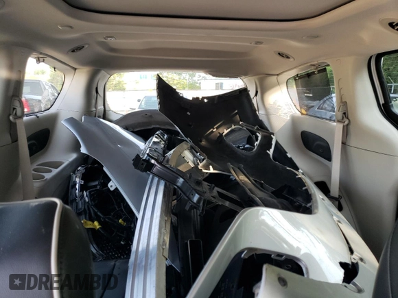 2022 Chrysler Pacifica Limited with VIN 2C4RC3GG6NR189723, listed as a Copart auction lot 60132625 with Not provided miles and Salvage title. Bid and sale history available at DreamBid. Image 10.