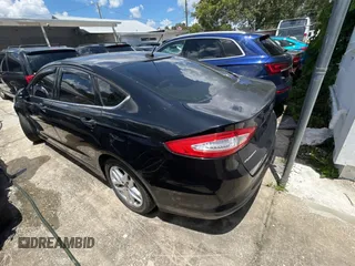 2016 Ford Fusion SE z VIN 1FA6P0H75G5102016, wystawiony jako Copart lot #61691525 z przebiegiem 57 070 mil mil oraz Szkoda całkowita • Salvage title. Historia ofert i sprzedaży dostępna na DreamBid. Obrazek 3.